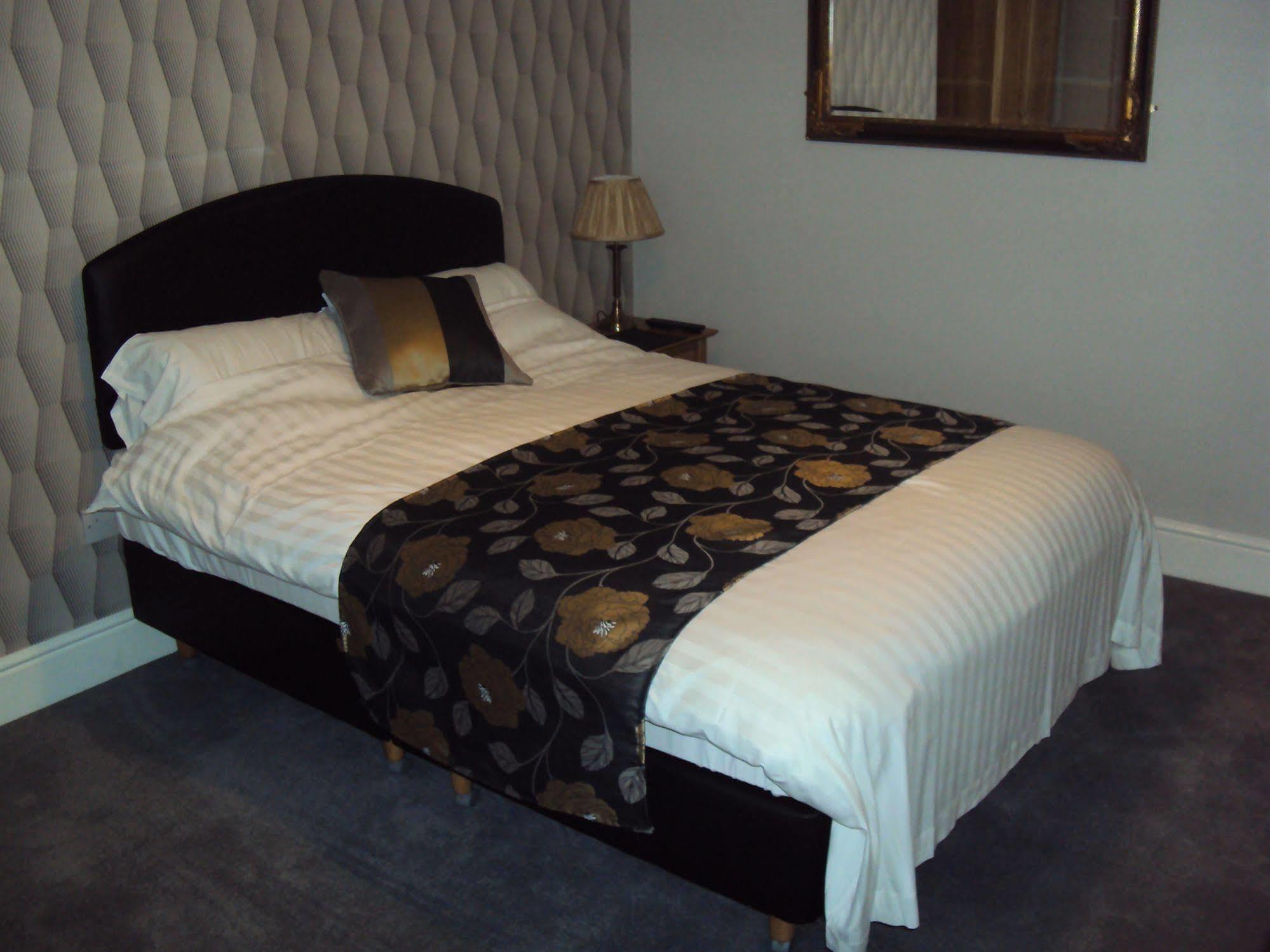 Jeffersons Hotel & Serviced Apartments (Adults Only) 巴罗弗内斯 外观 照片