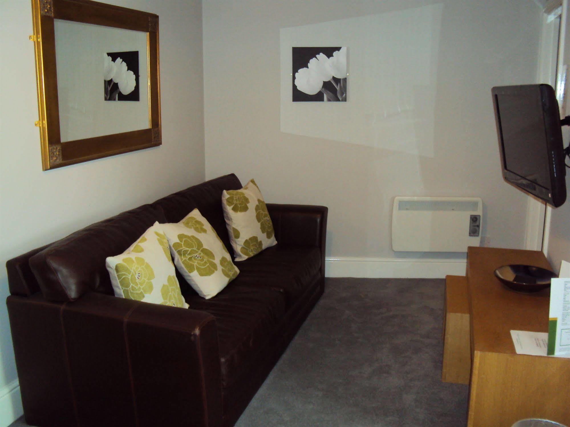 Jeffersons Hotel & Serviced Apartments (Adults Only) 巴罗弗内斯 外观 照片